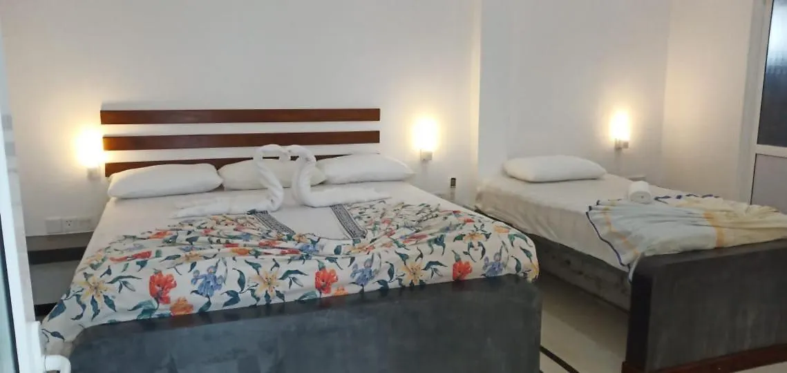 Petit Guest House Negombo